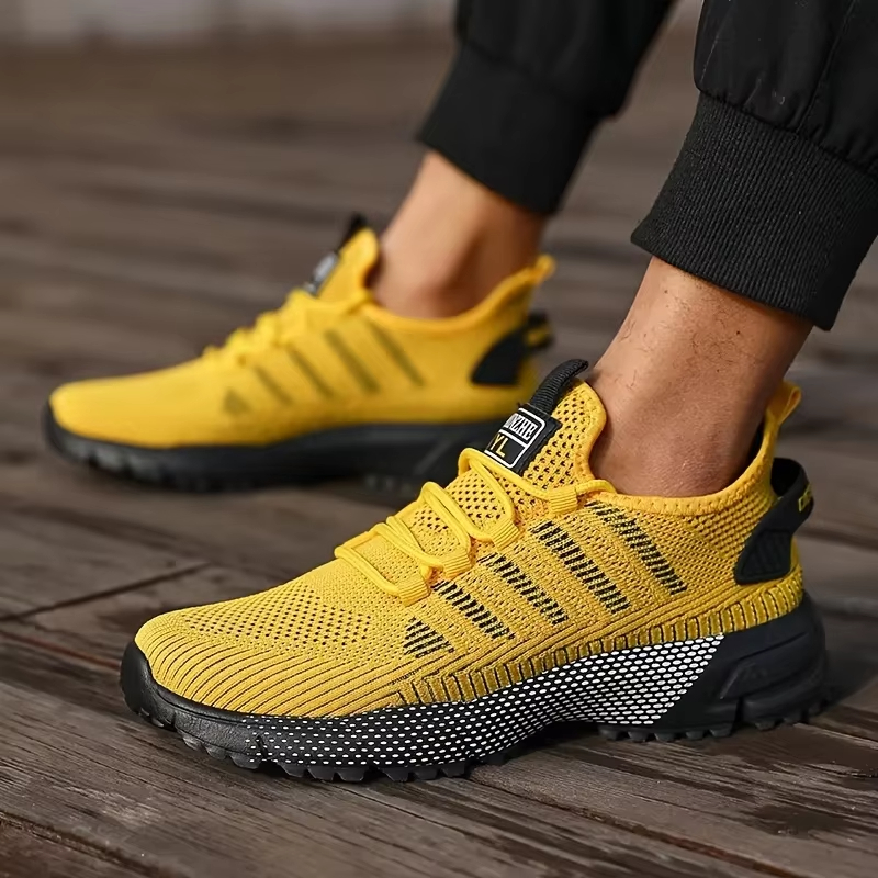 2025 รองเท้าวิ่งชายใหม่กลางแจ้ - Breathable Mesh Athletic Shoes บทวิจารณ์และราคา