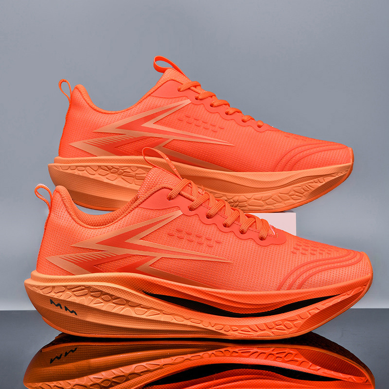 รองเท้าวิ่งผู้ชาย แผ่นคาร์บอน  - Breathable Mesh Athletic Shoes บทวิจารณ์และราคา