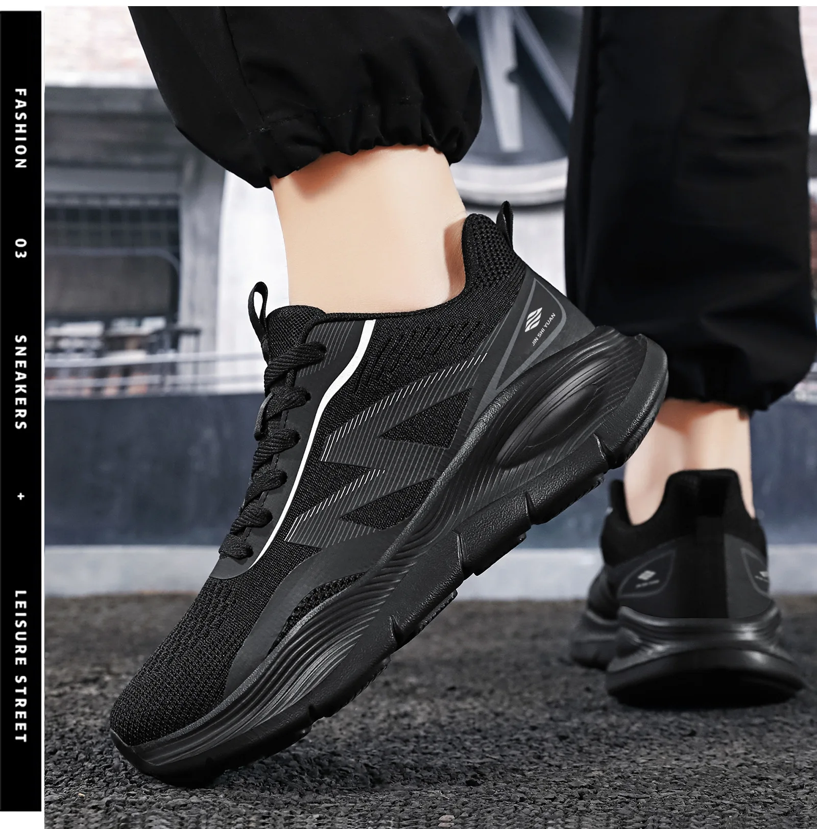 รองเท้าผ้าใบวิ่งตาข่ายสำหรับผู - Shock Absorbing Gym Trainers บทวิจารณ์และราคา